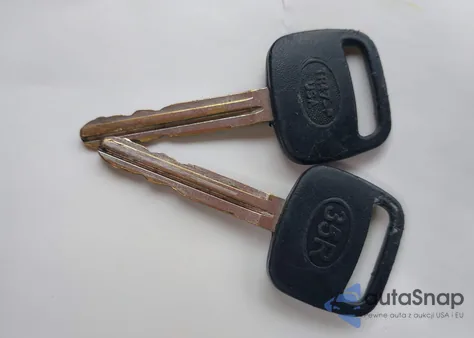 2002 Toyota Corolla Le from USA, damaged, VIN 1NXBR12E22Z645687